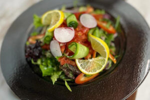 YEŞİL SALATA